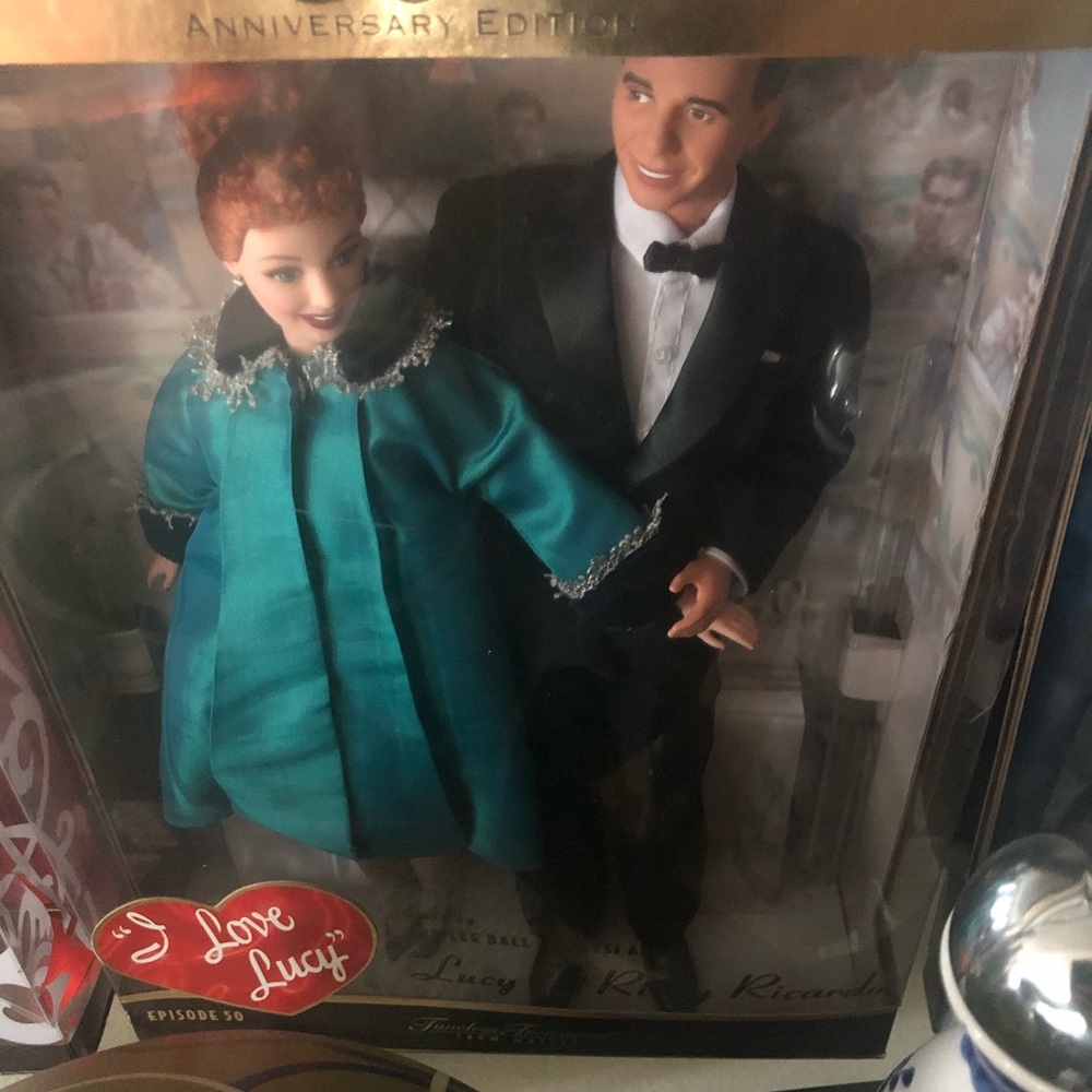 Doll - Picture 7 of 8